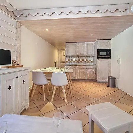Pmr - Proche Pistes - Balcon - Piscine, Hammam, Sauna - 4 Pers - Fr-1-344-793 Apartment *